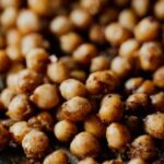 Prażona ciecierzyca na 3 sposoby