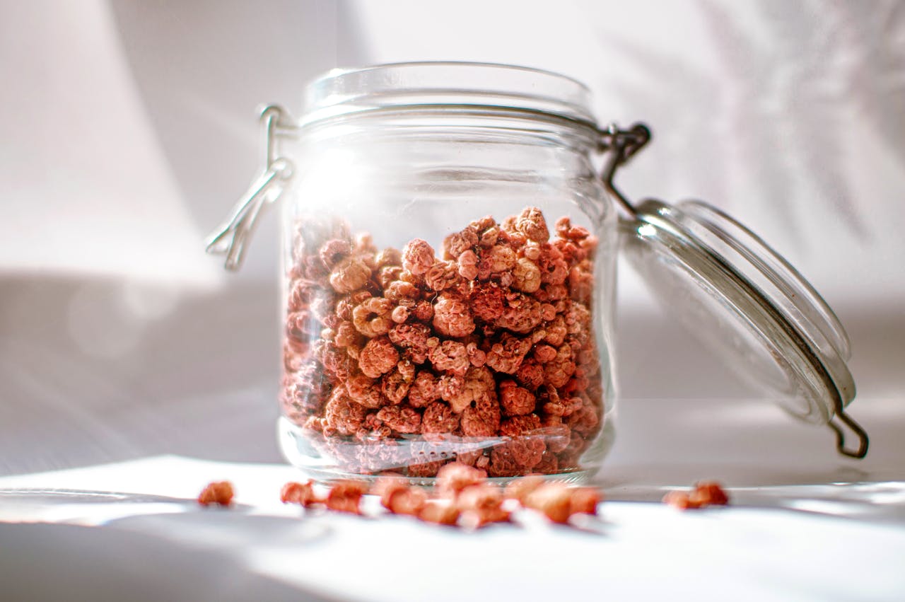 Słoiczek z płatkami śniadaniowymi